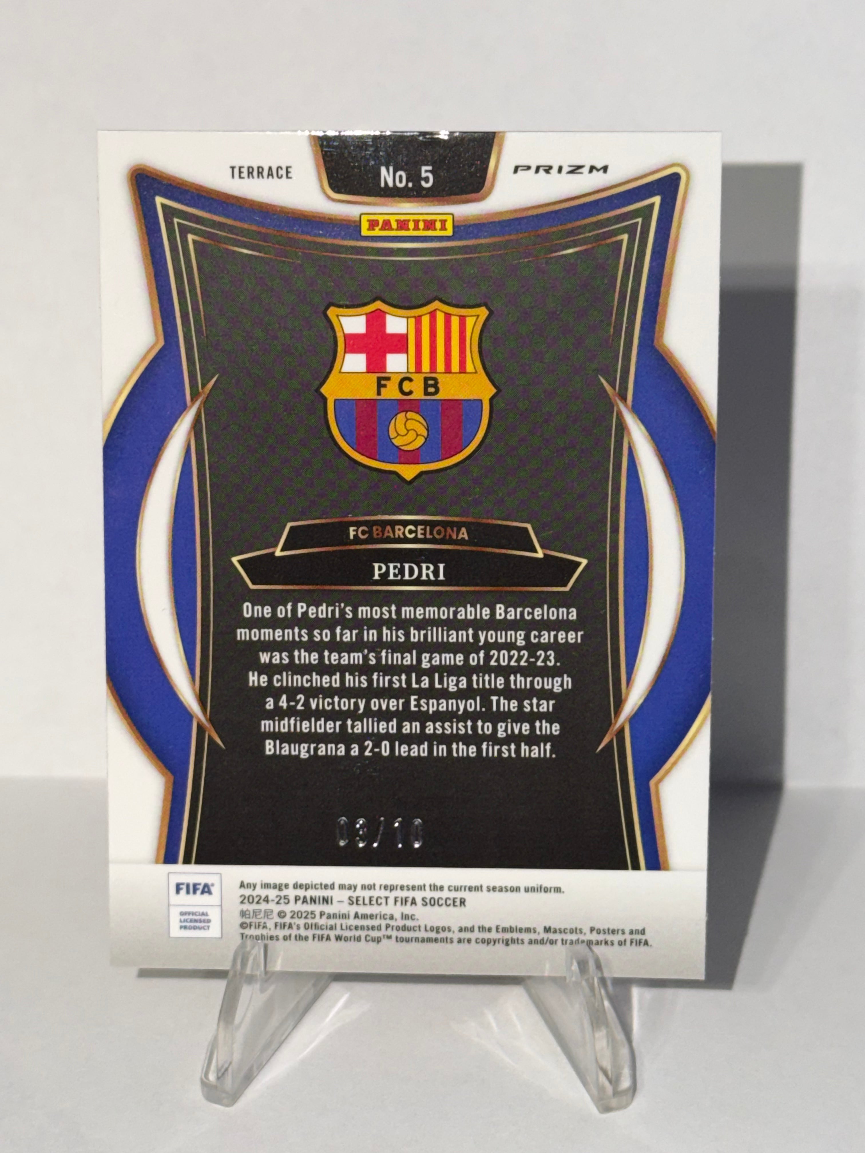 2024-25 Panini Select FIFA Pedri Terrace Gold Ice Prizm /10 #5 Barcelona